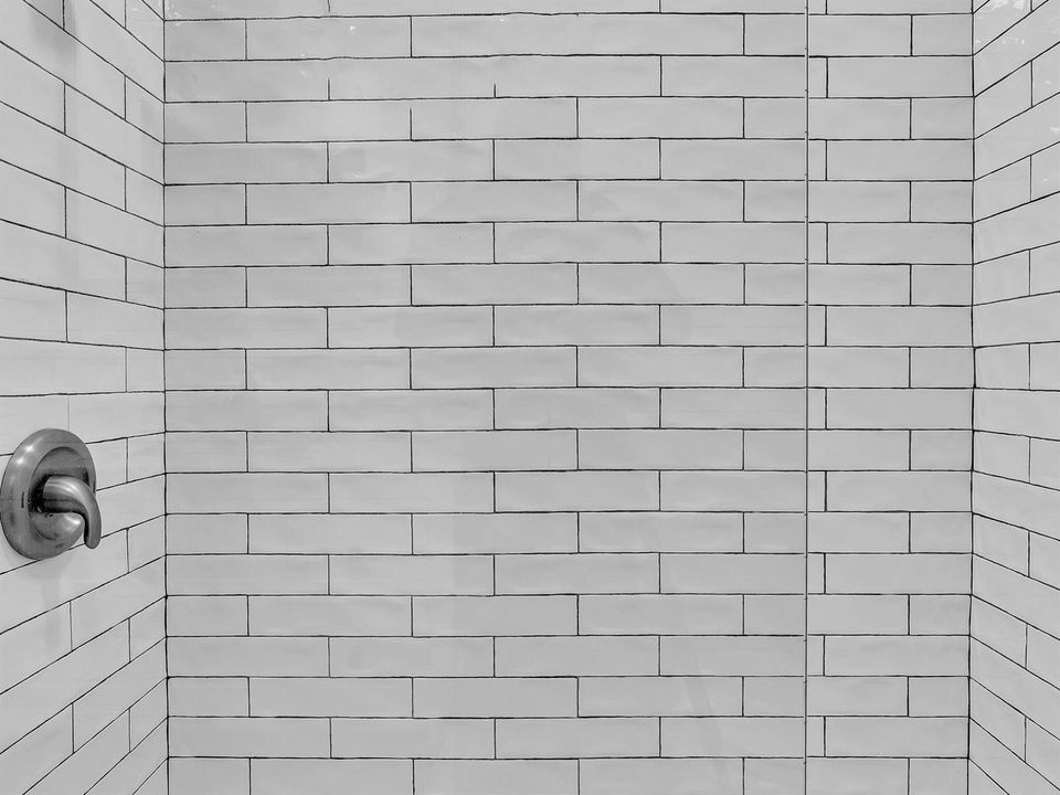 Bath 2 - Shower