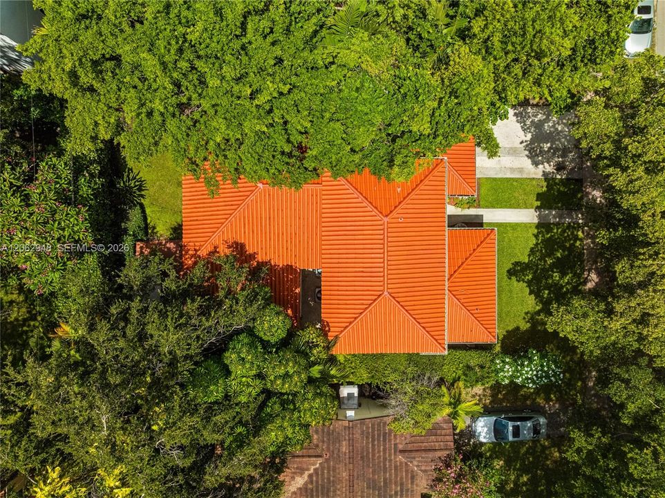 В аренду: $7,900 (3 спален, 2 ванн, 1793 Квадратных фут)