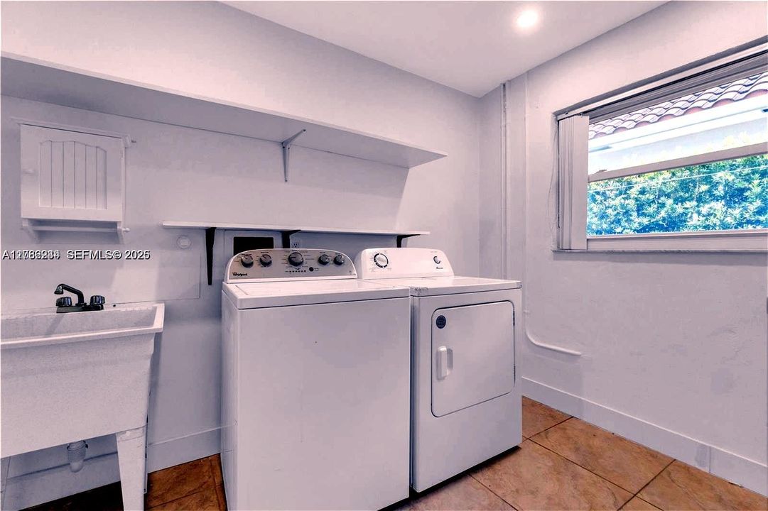 En Venta: $777,777 (3 camas, 3 baños, 0 Pies cuadrados)
