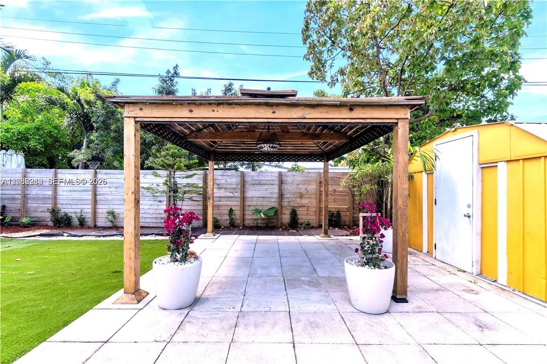 En Venta: $777,777 (3 camas, 3 baños, 0 Pies cuadrados)