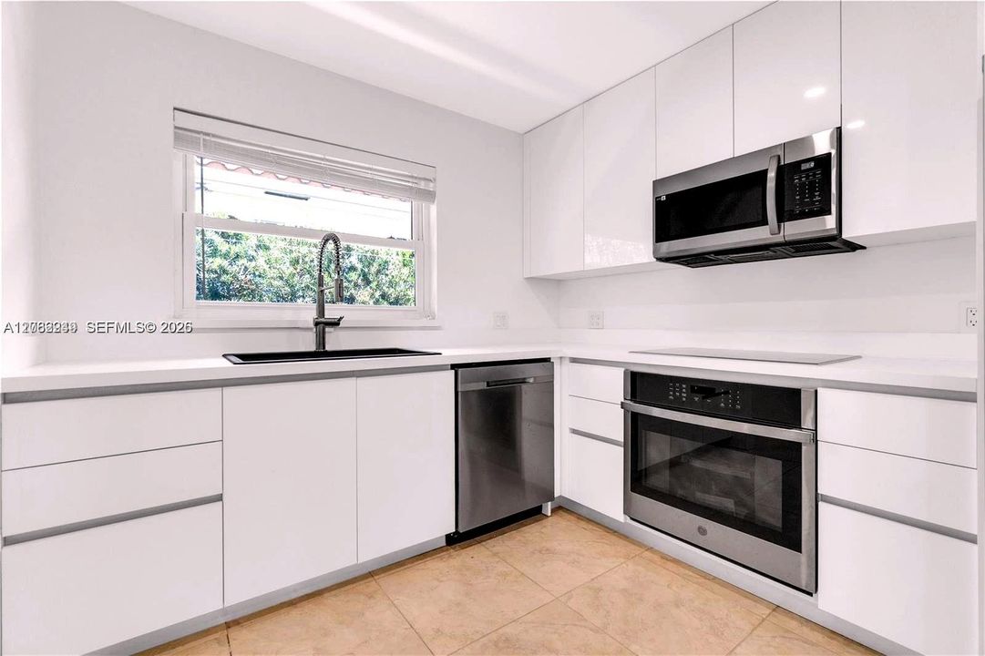 En Venta: $777,777 (3 camas, 3 baños, 0 Pies cuadrados)