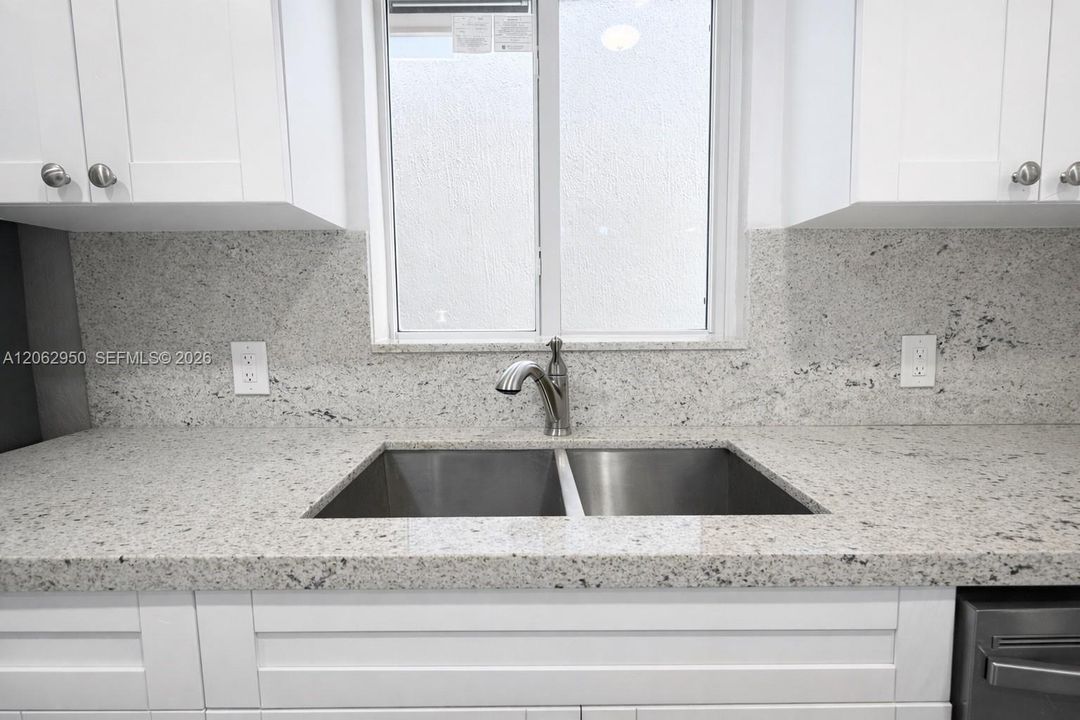 En Renta: $4,750 (4 camas, 3 baños, 0 Pies cuadrados)