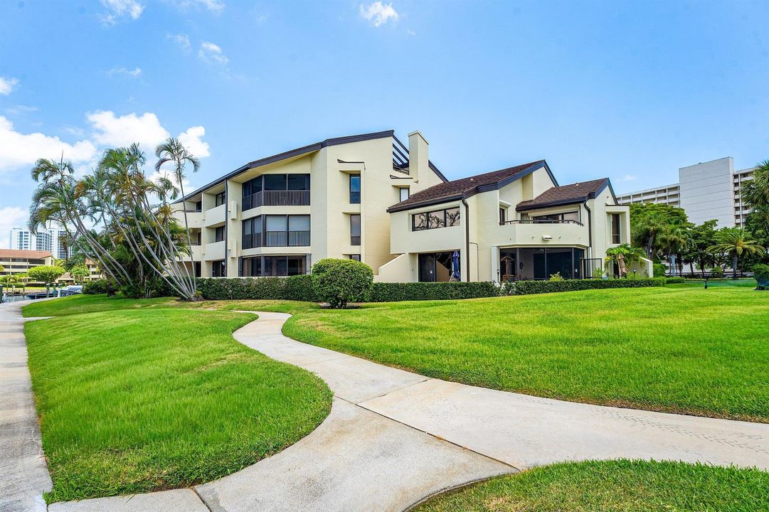 055-1125MarineWayEast-J3L-NorthPalmBeach