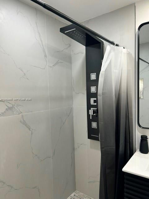 В аренду: $2,750 (3 спален, 3 ванн, 1212 Квадратных фут)