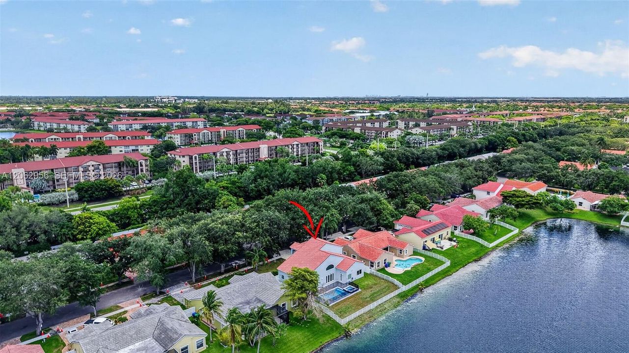 For Sale: $999,990 (4 beds, 2 baths, 2378 Square Feet)