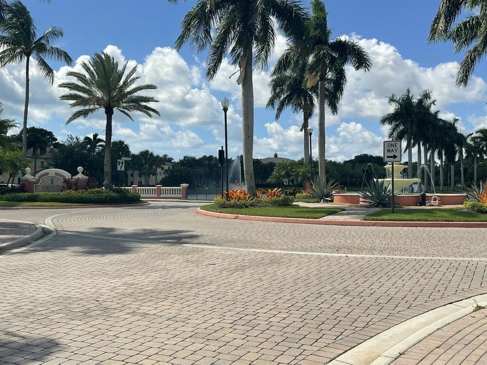 2729 ANZIO CT 30
