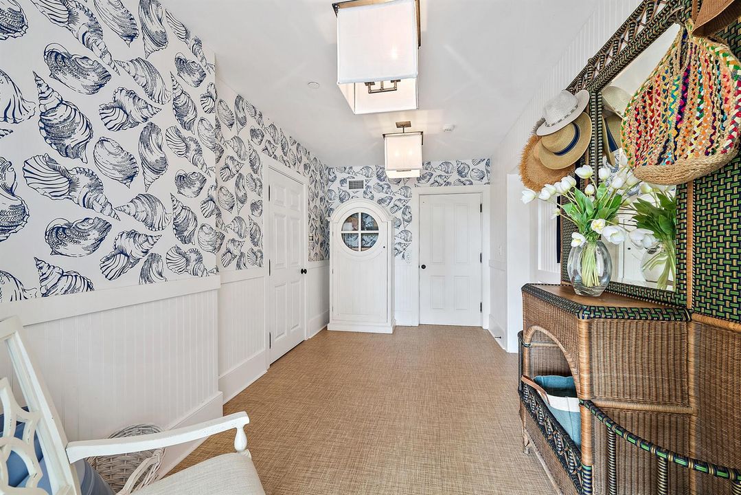 410 Old Towne Ln-33