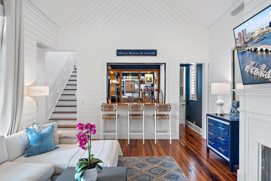 410 Old Towne Ln-9