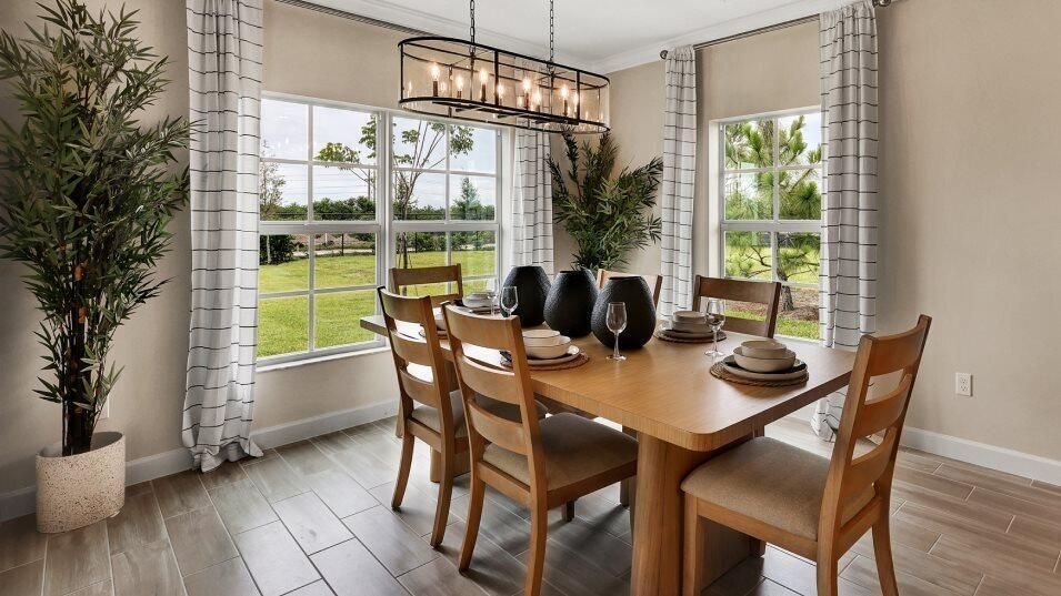 hydrangea_dining_1of3_f1_10_29_24[1]