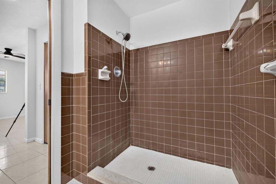23-web-or-mls-3A5A7400