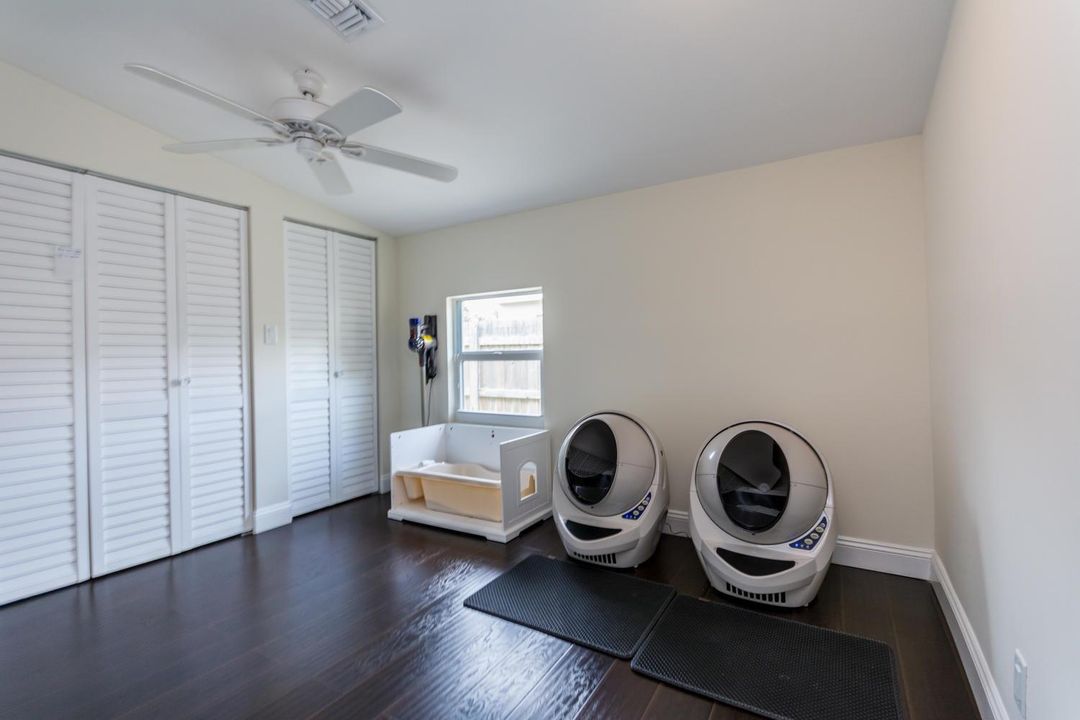1621 NE 17th Way Fort-large-030-014-DSC