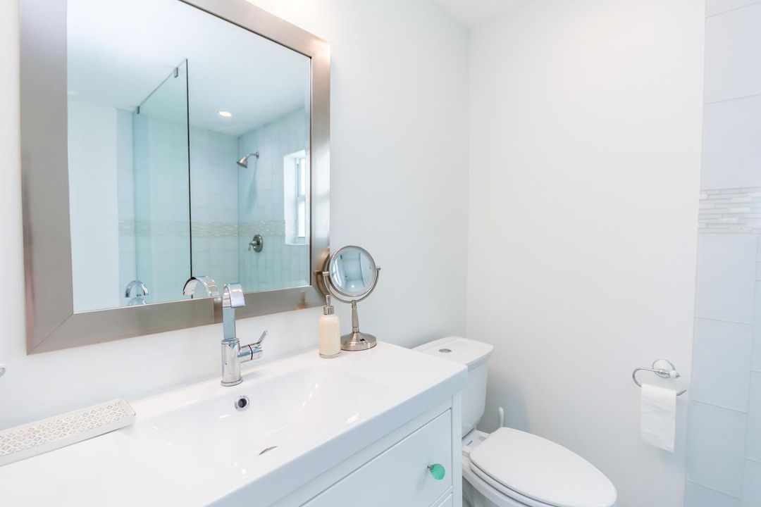 1621 NE 17th Way Fort-large-023-025-DSC