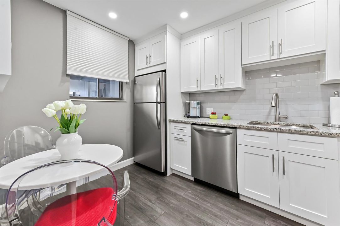 05 Kitchen 02