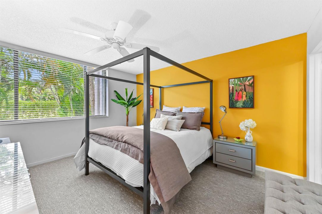21 Bedroom 01
