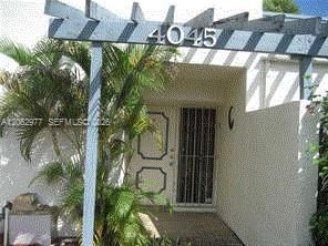 For Rent: $2,900 (3 beds, 3 baths, 1610 Square Feet)