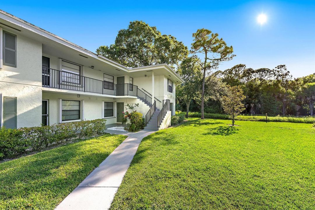 1901 Sabal Ridge, D