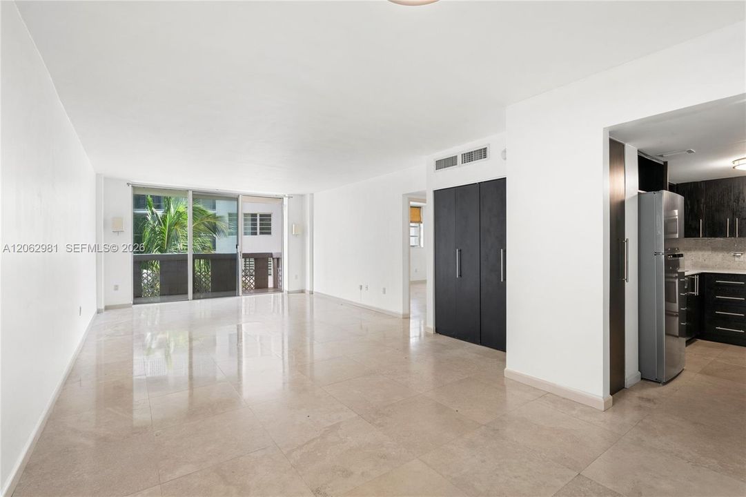 En Renta: $2,650 (1 camas, 1 baños, 810 Pies cuadrados)