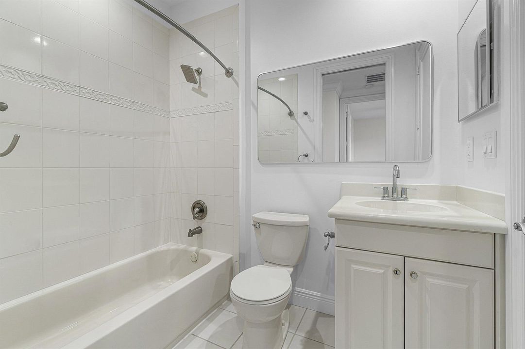 4th Bathroom