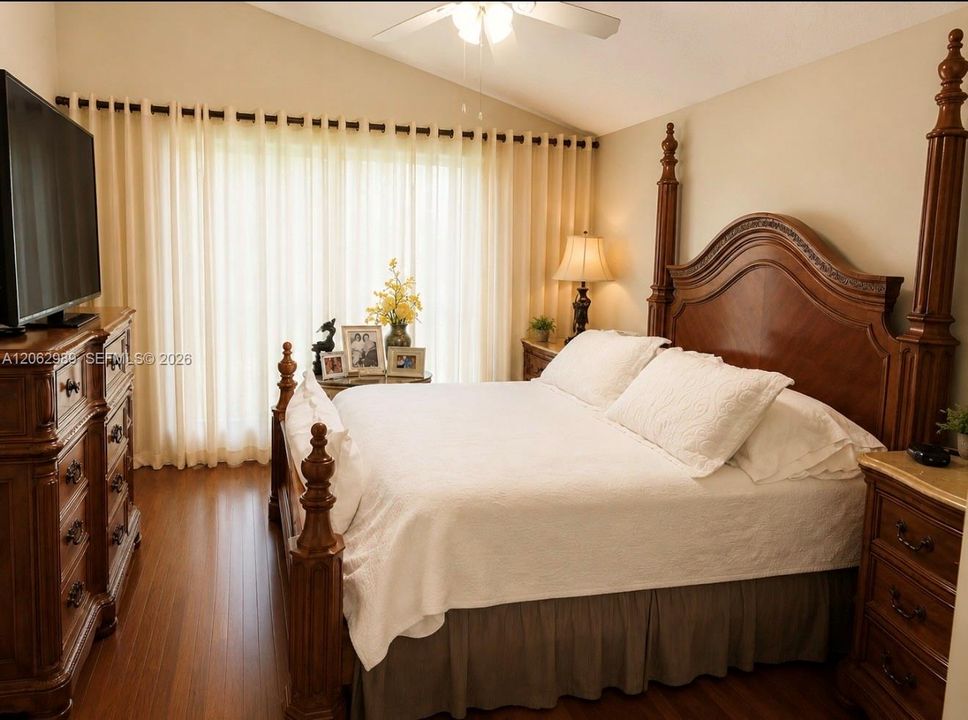 En Renta: $5,800 (4 camas, 2 baños, 1797 Pies cuadrados)