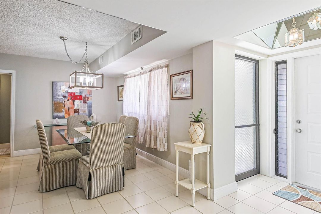 5279 Fountains Dr 703 (8)