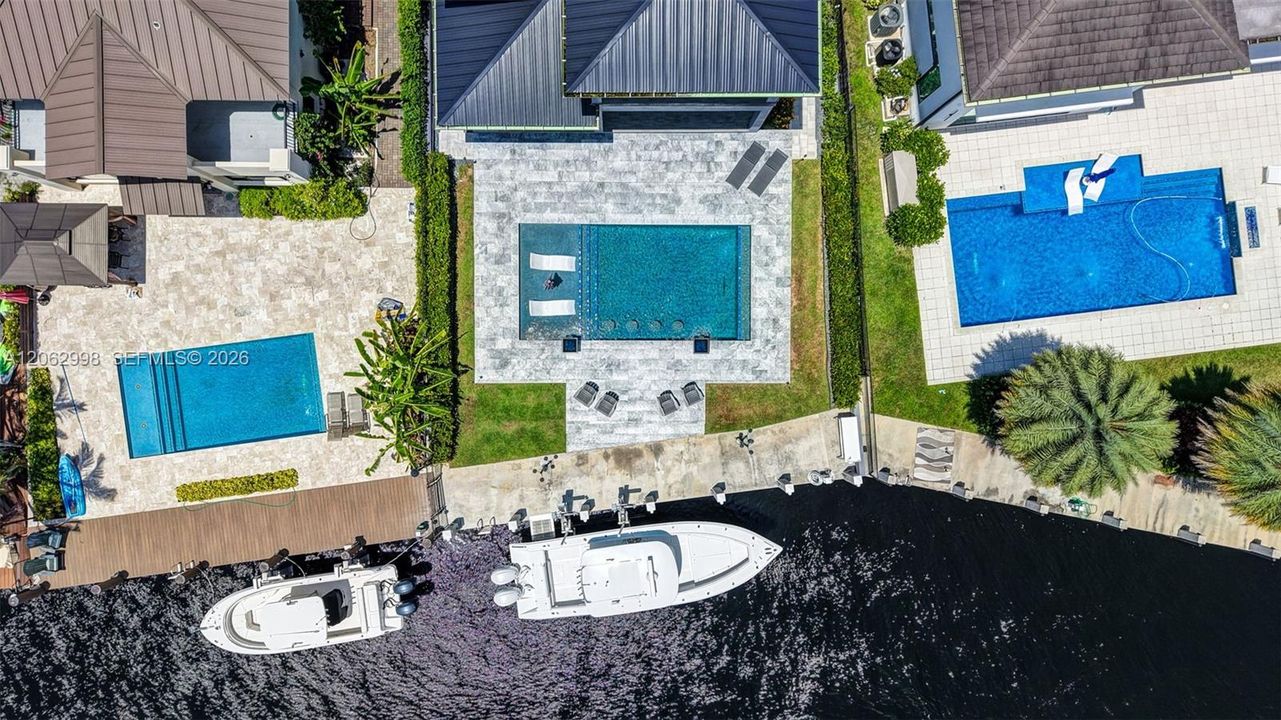 На продажу: $5,990,000 (4 спален, 2 ванн, 3050 Квадратных фут)