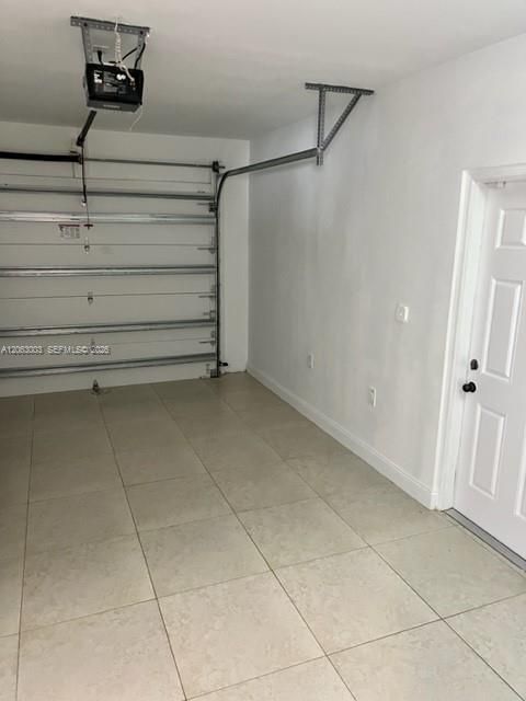 В аренду: $5,500 (3 спален, 2 ванн, 1719 Квадратных фут)