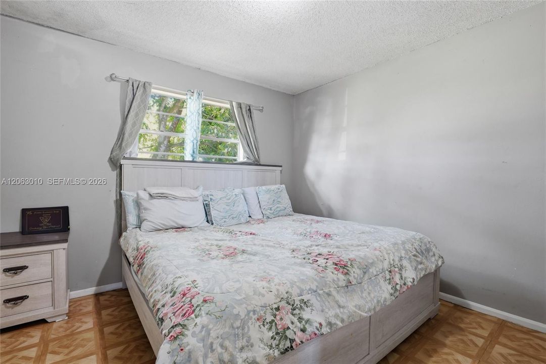 На продажу: $135,000 (3 спален, 2 ванн, 0 Квадратных фут)