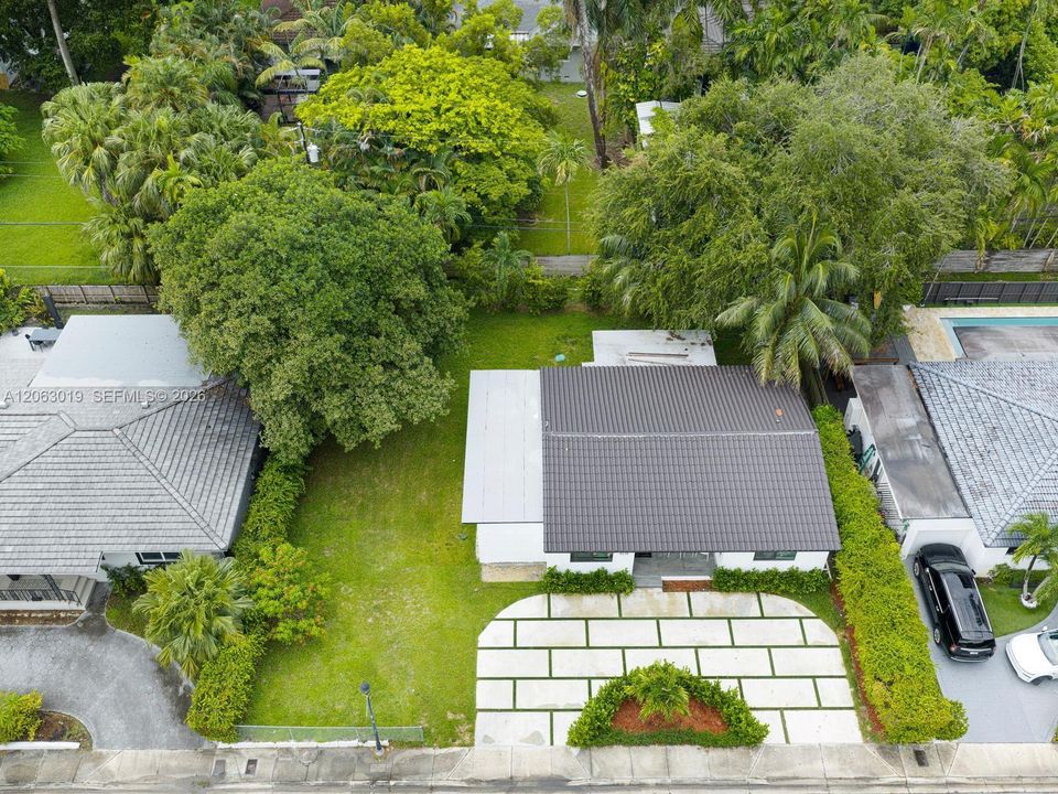 На продажу: $995,000 (4 спален, 3 ванн, 0 Квадратных фут)