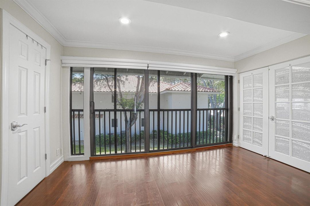 Balcony-B