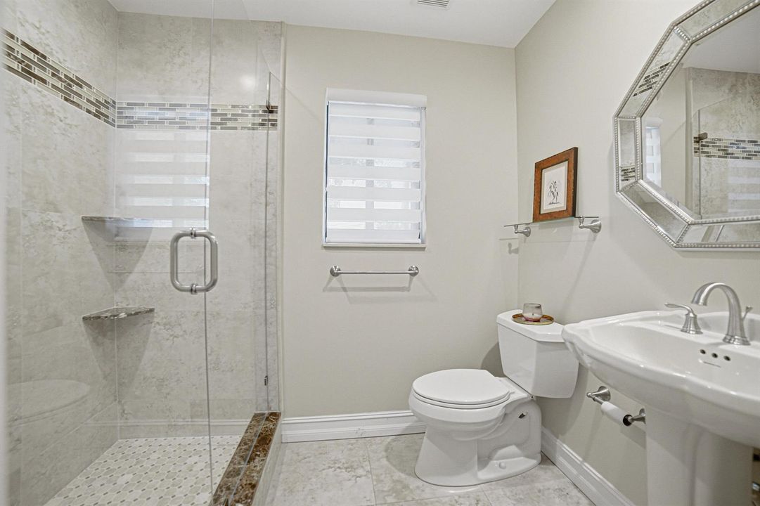 Bathroom1