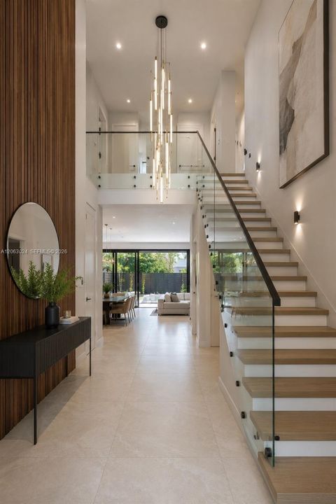Active With Contract: $850,000 (2 beds, 2 baths, 1362 Square Feet)