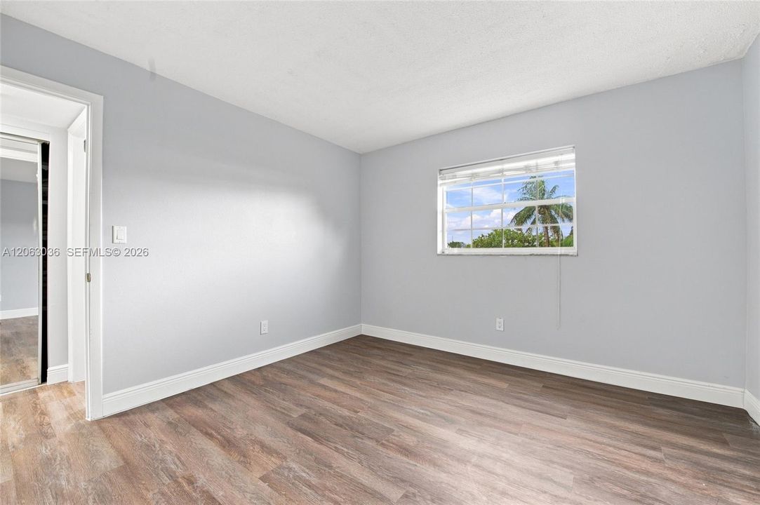 For Sale: $150,000 (2 beds, 2 baths, 1088 Square Feet)