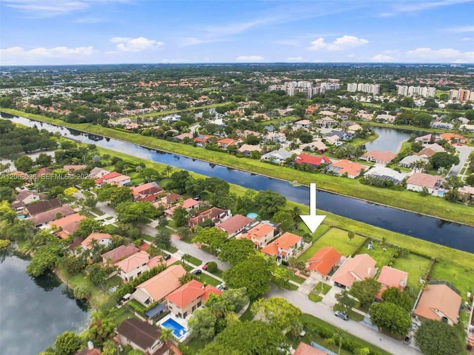 En Venta: $655,000 (3 camas, 2 baños, 1912 Pies cuadrados)