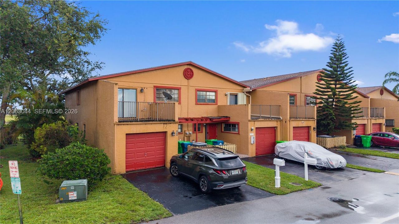 En Venta: $289,000 (3 camas, 2 baños, 1581 Pies cuadrados)