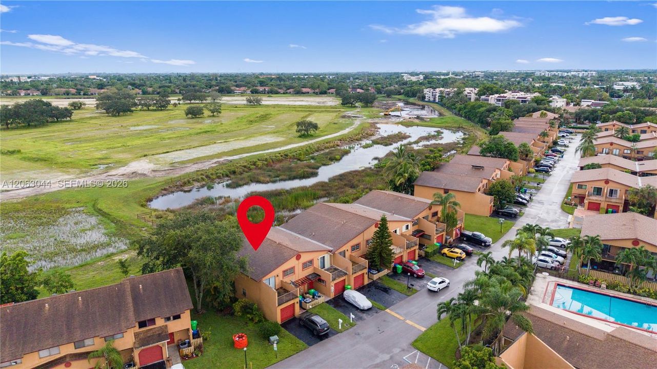 En Venta: $289,000 (3 camas, 2 baños, 1581 Pies cuadrados)