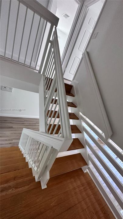 В аренду: $3,980 (3 спален, 2 ванн, 1898 Квадратных фут)