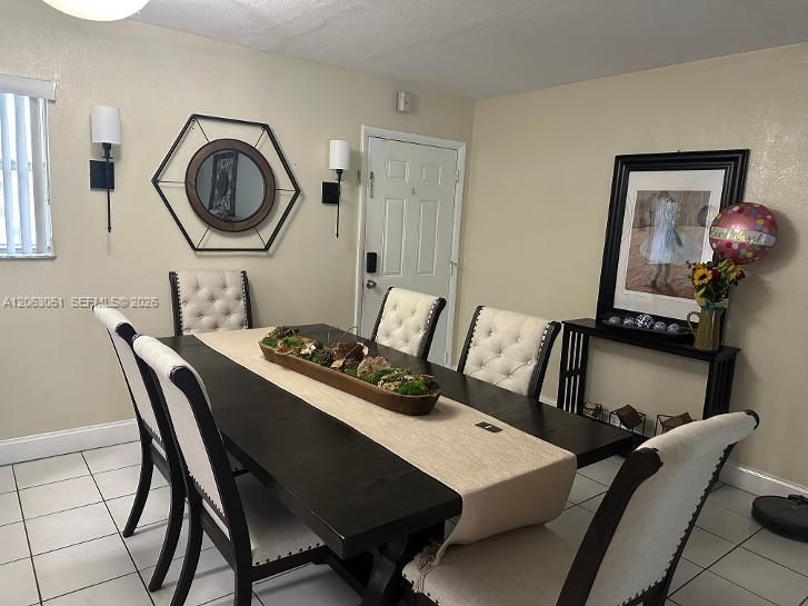 For Sale: $292,900 (2 beds, 2 baths, 1206 Square Feet)