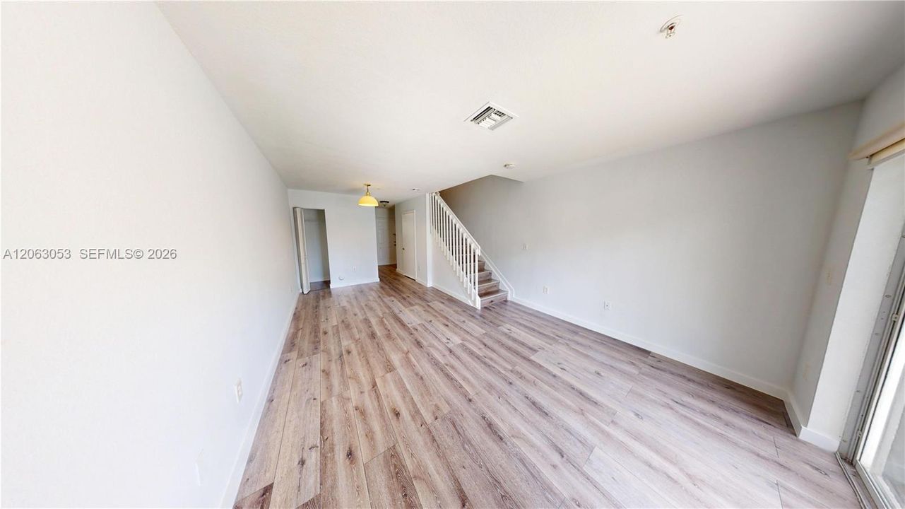 В аренду: $2,600 (3 спален, 2 ванн, 1182 Квадратных фут)