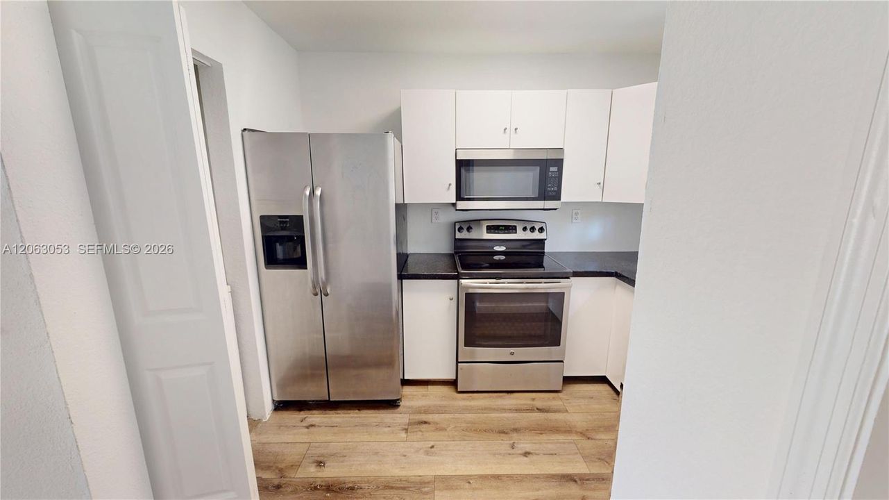 В аренду: $2,600 (3 спален, 2 ванн, 1182 Квадратных фут)