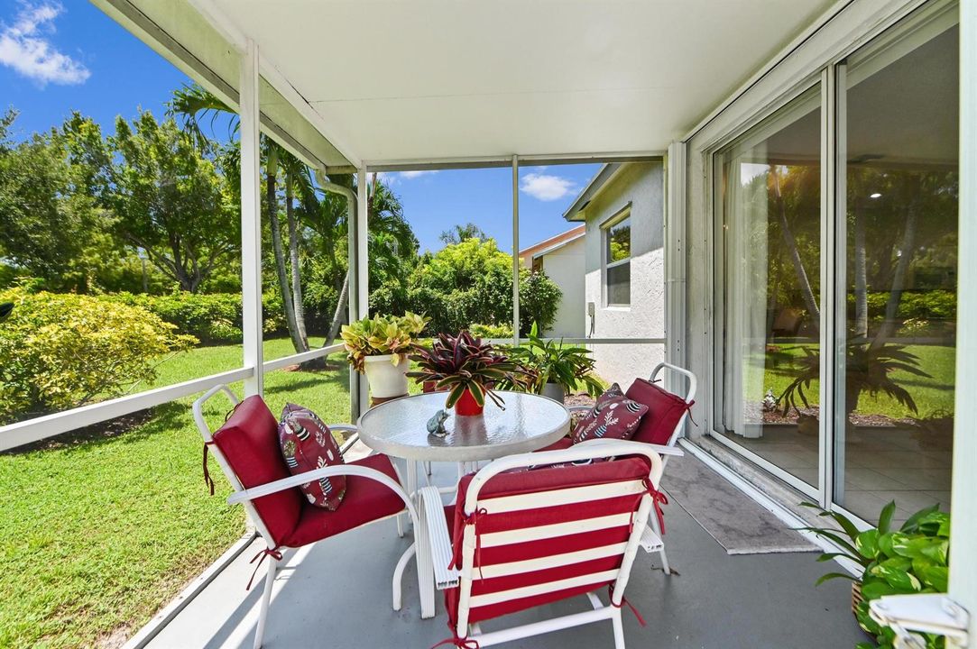 30 patio 02