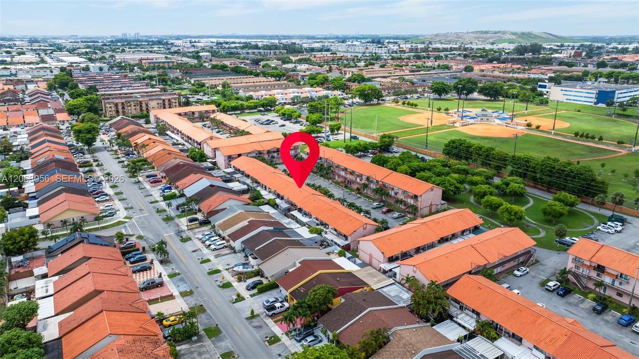 For Sale: $188,000 (1 beds, 1 baths, 528 Square Feet)