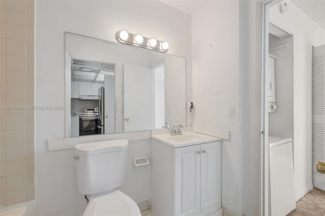 For Sale: $188,000 (1 beds, 1 baths, 528 Square Feet)