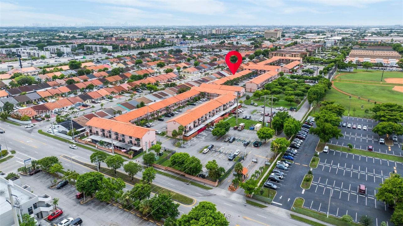 For Sale: $188,000 (1 beds, 1 baths, 528 Square Feet)