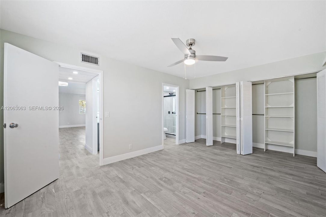 For Rent: $1,795 (1 beds, 1 baths, 720 Square Feet)