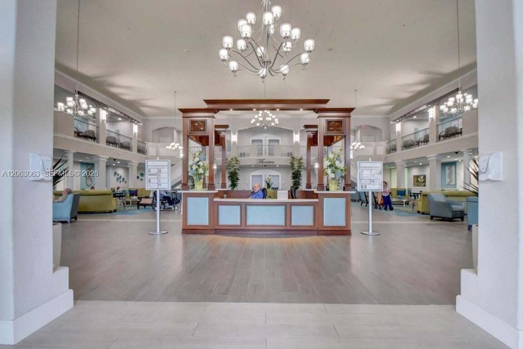 For Rent: $1,795 (1 beds, 1 baths, 720 Square Feet)