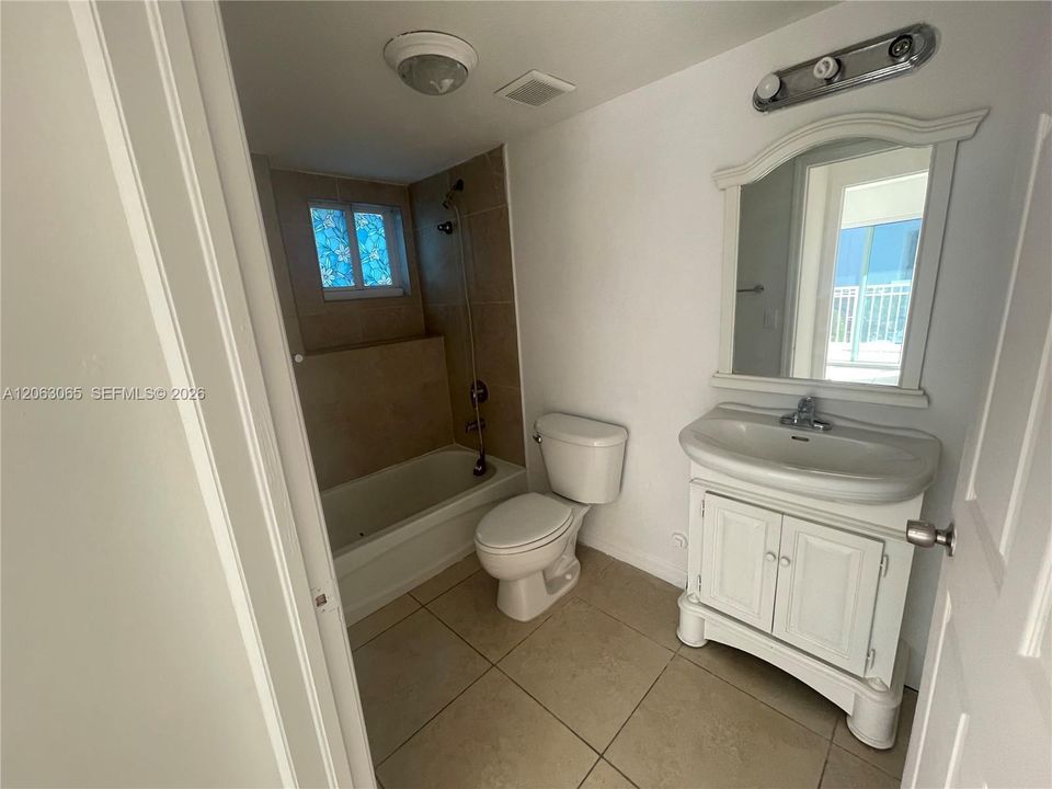 В аренду: $2,400 (2 спален, 2 ванн, 43895 Квадратных фут)