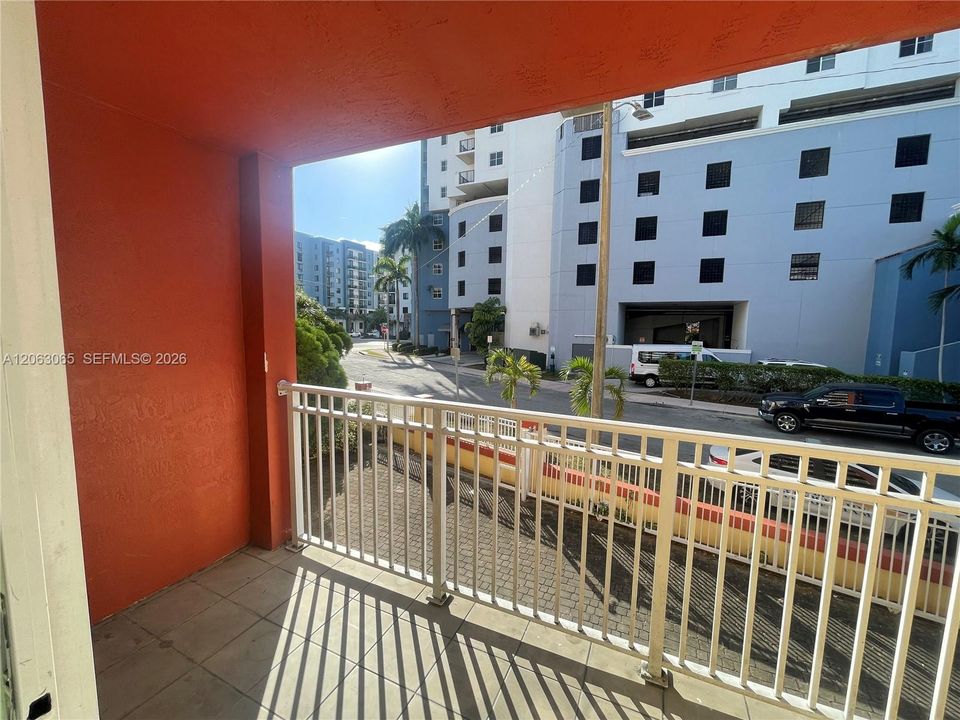 В аренду: $2,400 (2 спален, 2 ванн, 43895 Квадратных фут)