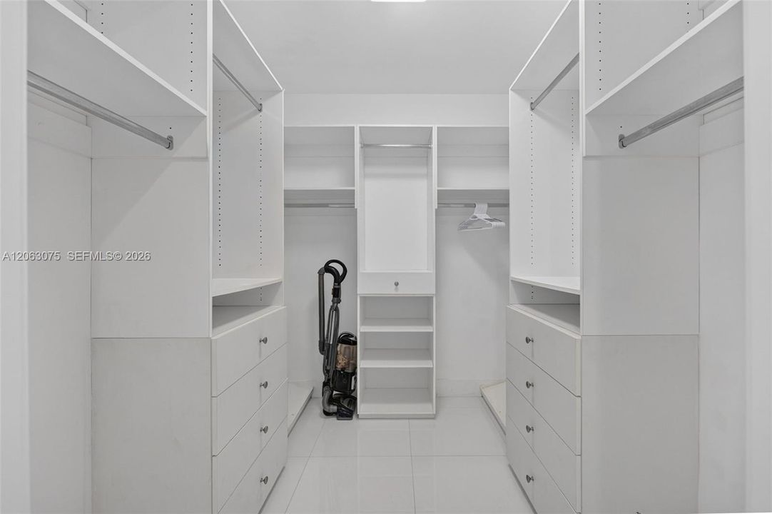 For Rent: $6,600 (2 beds, 2 baths, 0 Square Feet)