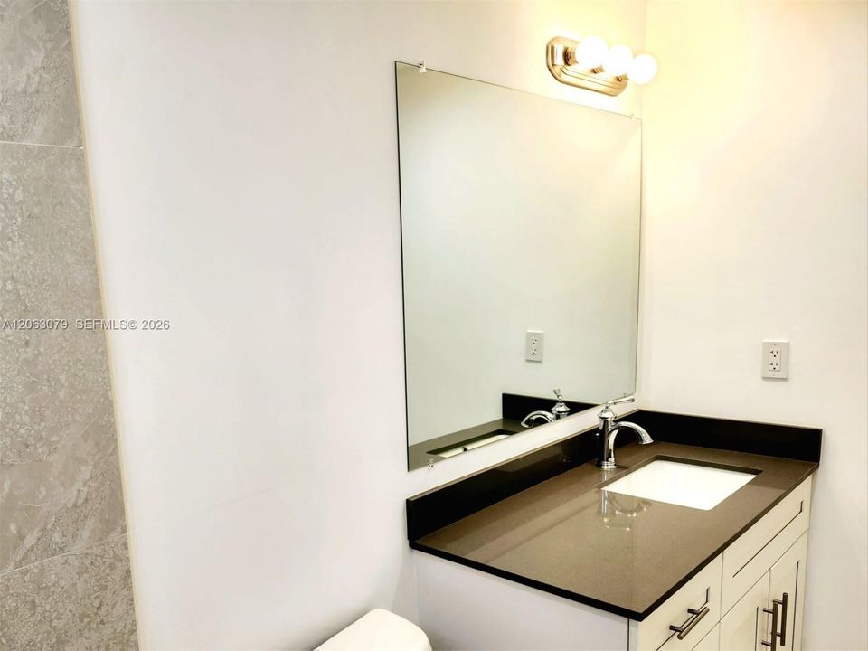 В аренду: $2,595 (2 спален, 3 ванн, 0 Квадратных фут)