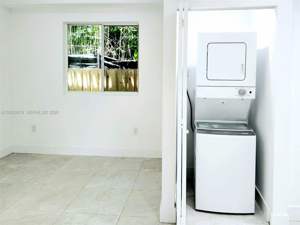 В аренду: $2,595 (2 спален, 3 ванн, 0 Квадратных фут)